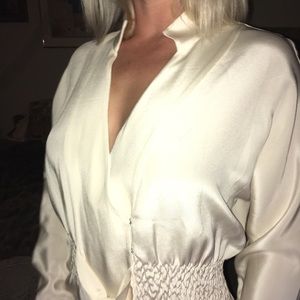 🕊Neiman Marcus🕊100% silk blouse